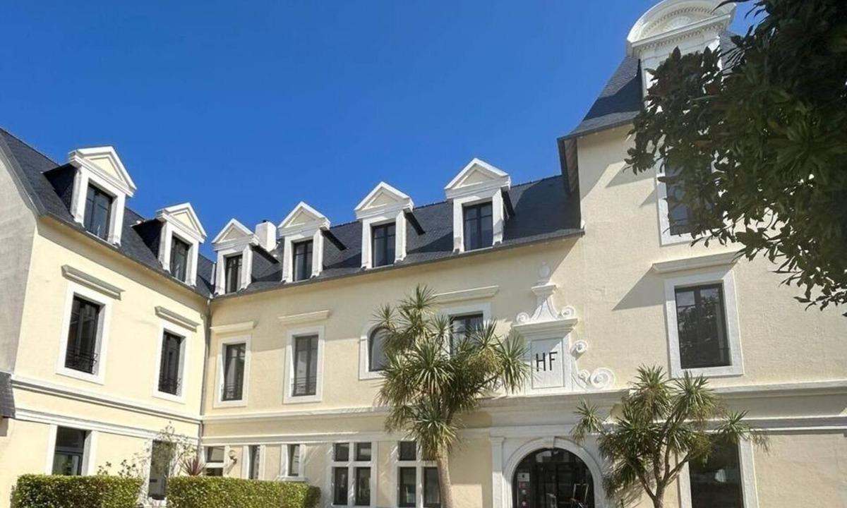 Saint-Pol-de-Leon Hotel | Hôtel de France