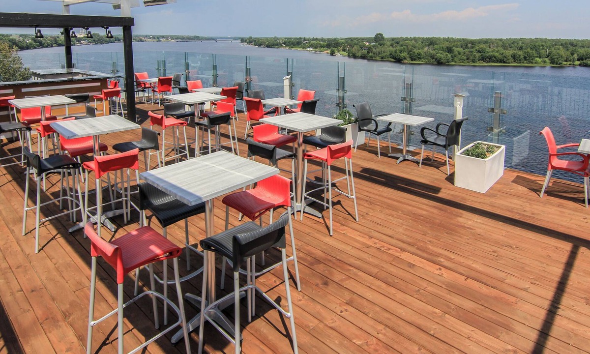 St. Felicien Hotel | Hôtel de la Boréalie