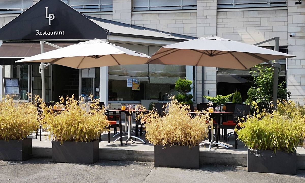 Bapaume Hotel | Hôtel de la Paix