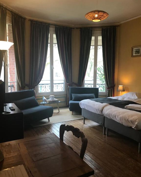 Les Andelys Hotel | Hôtel de Paris Restaurant BISTRONOMY