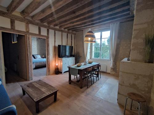 Remalard-en-Perche Apartment | Hôtel des arts - Gîte Littérature dans le Perche