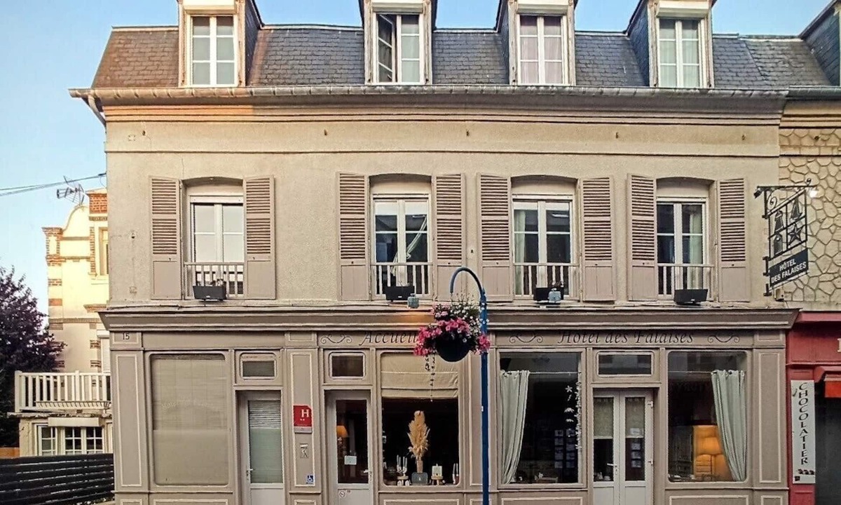 Villers-sur-Mer Hotel | Hôtel des Falaises