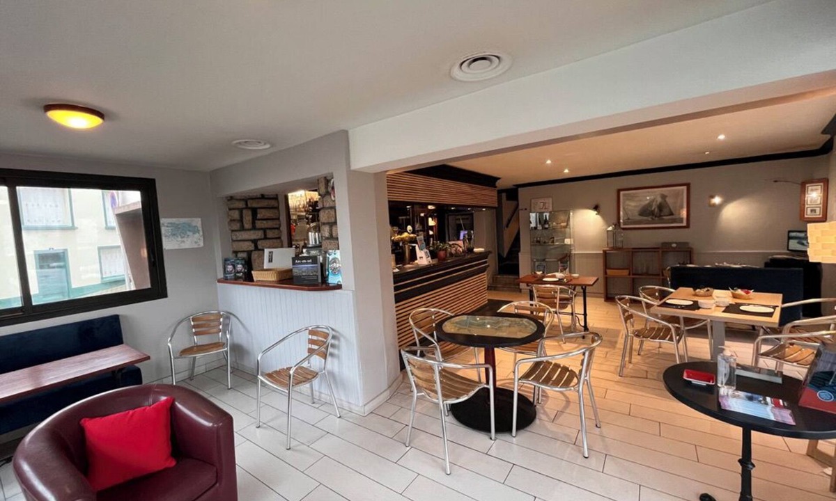 Theix-Noyalo Hotel | Hôtel des Iles