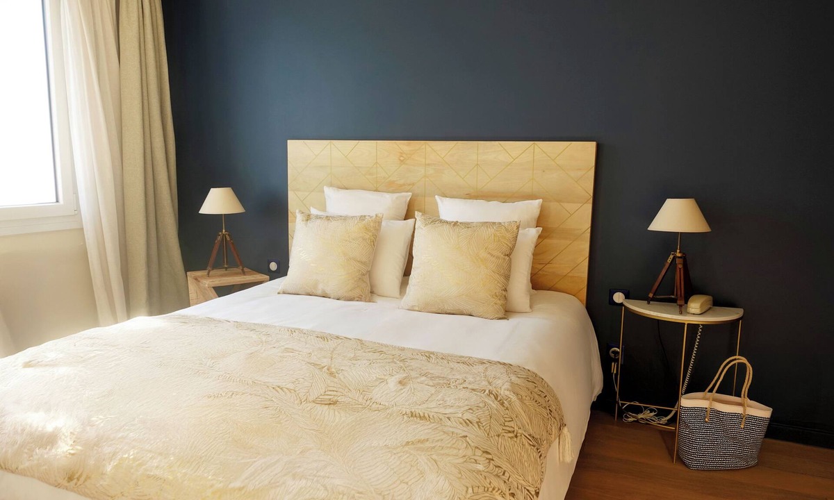 Barneville-Carteret Hotel | Hôtel Des Isles