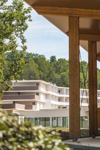 Allegre Les Fumades Hotel | Hôtel des Thermes des Fumades