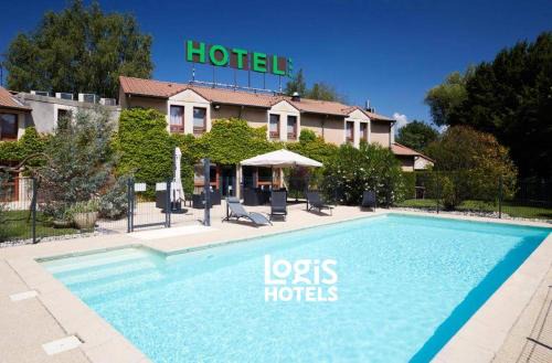 Claix Hotel | Hôtel des Trois Massifs