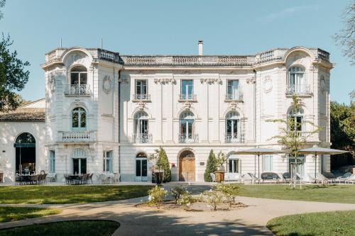 Juvignac Hotel | Hôtel Domaine de Biar