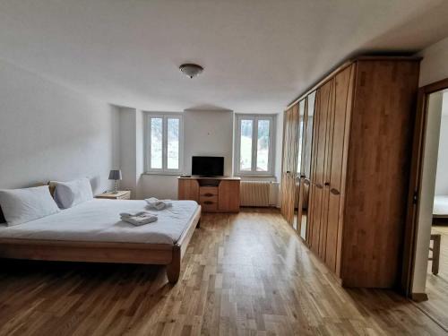 Travers Hotel | Hôtel du Crêt de l'Anneau