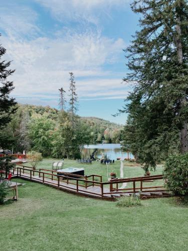 Sainte-Adele Hotel | Hôtel du Lac Lenore