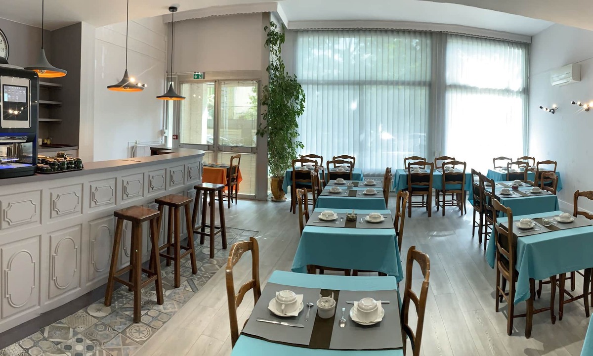 Salon-de-Provence Hotel | Hôtel du Midi