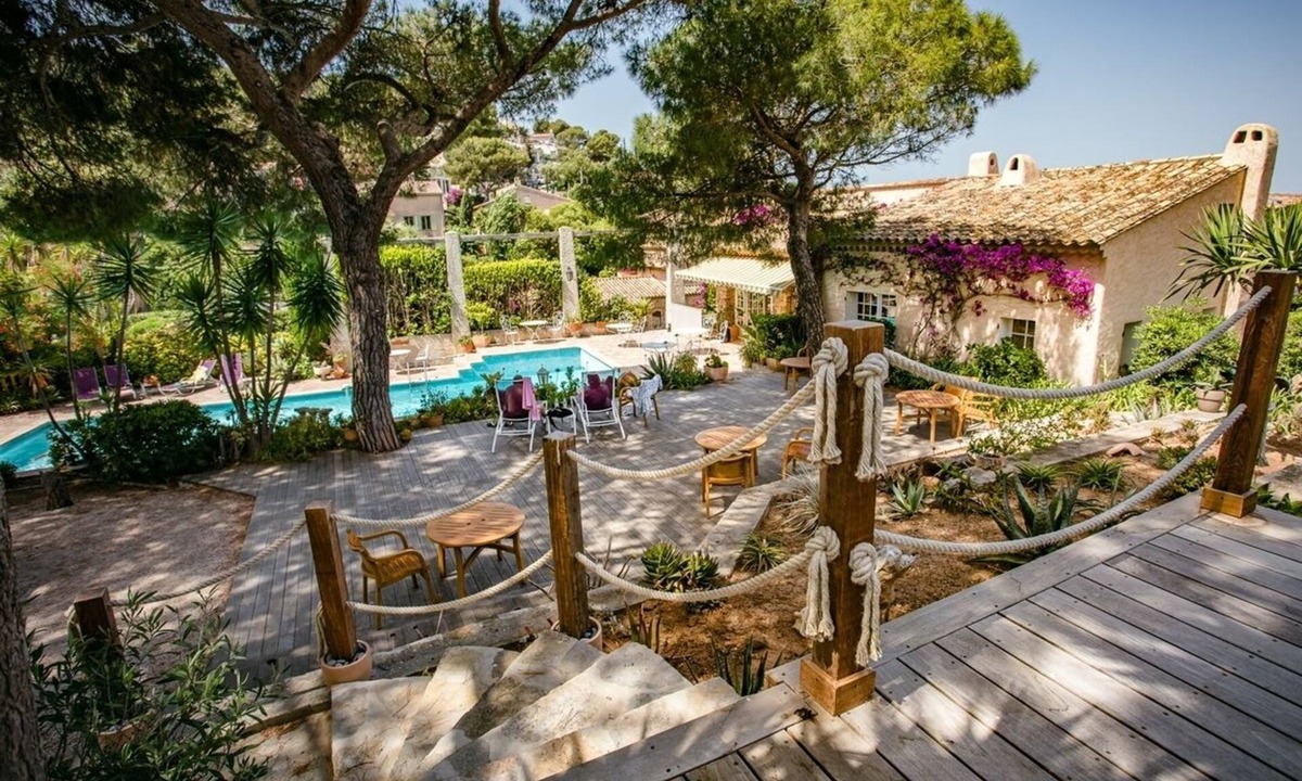 Le Pradet Hotel | Hôtel Escapade