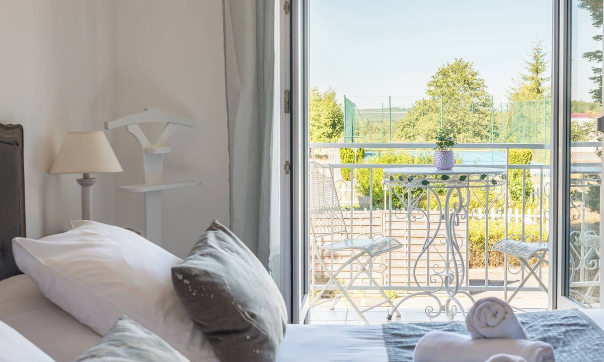 Grandvillers Hotel | Hôtel et Gîtes L'Ecrin