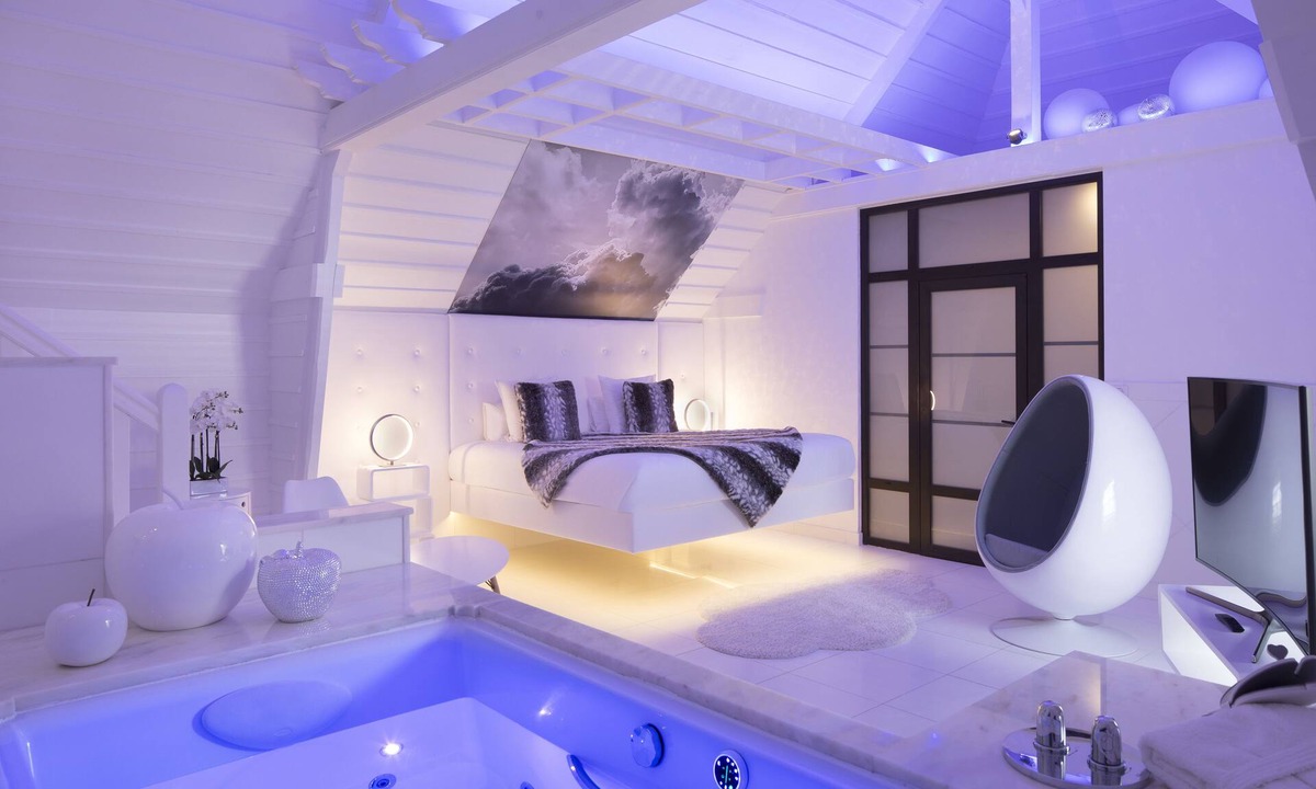 Pont-l'Eveque Hotel | Hôtel et Spa Le Lion d'Or