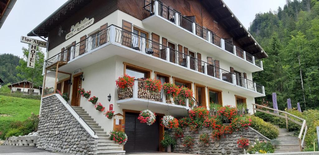 La Giettaz Hotel | Hôtel Flor'Alpes