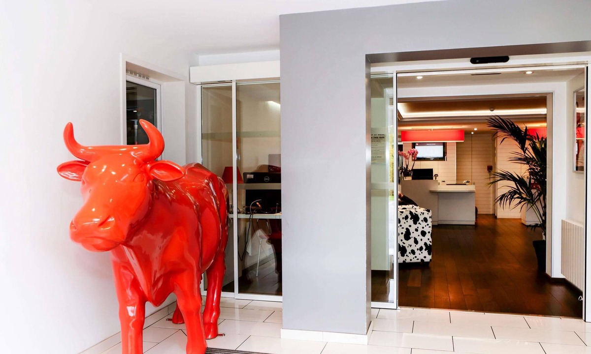 Paroisse Saint-Vincent-de-Paul Hotel | Hôtel ibis Dole Sud Choisey