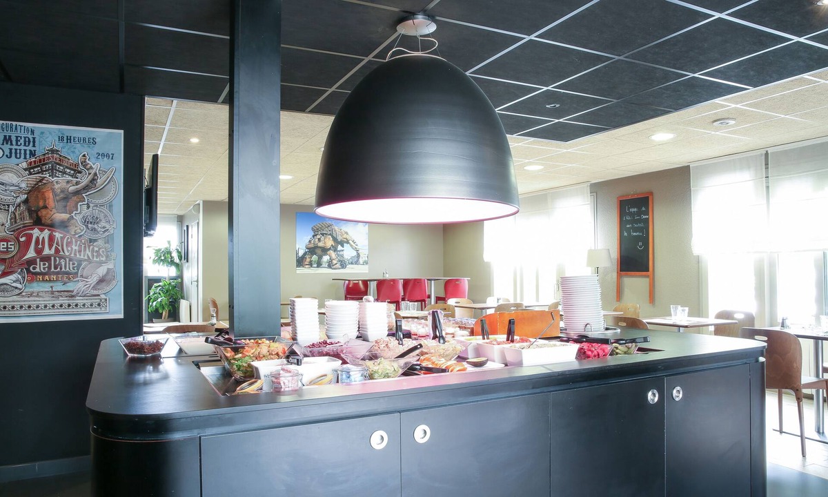 Laval Hotel | Hôtel Inn Design Laval