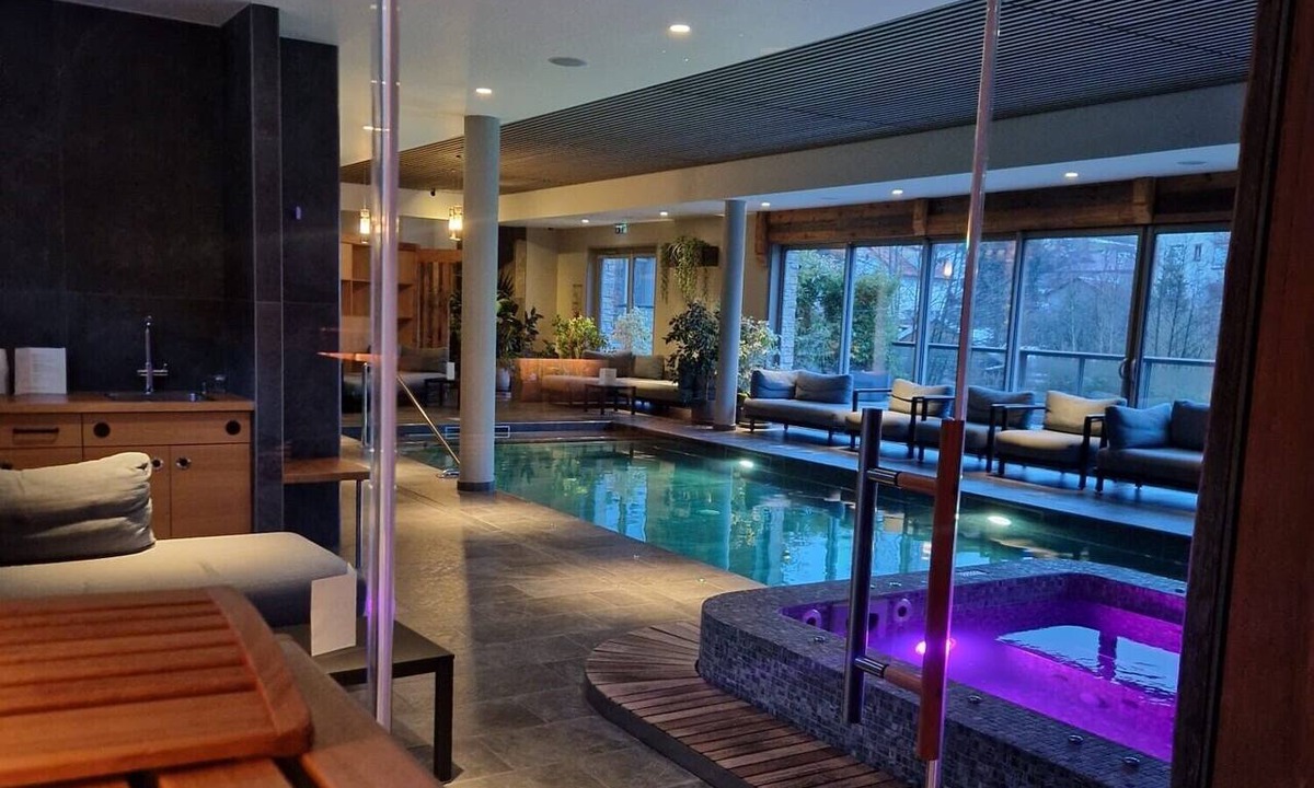 Xonrupt-Longemer Hotel | Hôtel Interlaken Lounge Bar & SPA