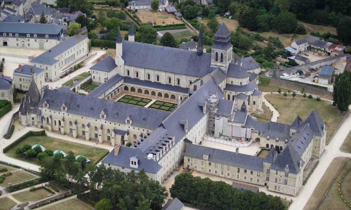 La Breille-les-Pins Hotel | Hôtel l'Orée des Bois