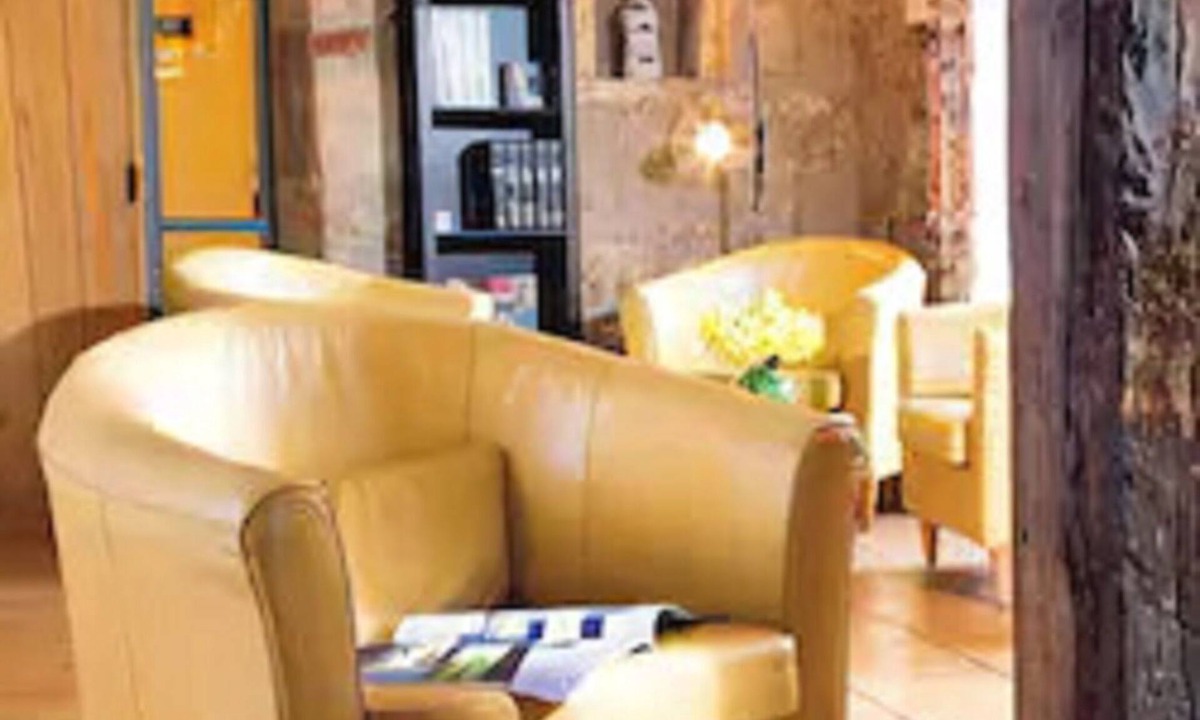 Labastide-Murat Hotel | Hôtel la Garissade