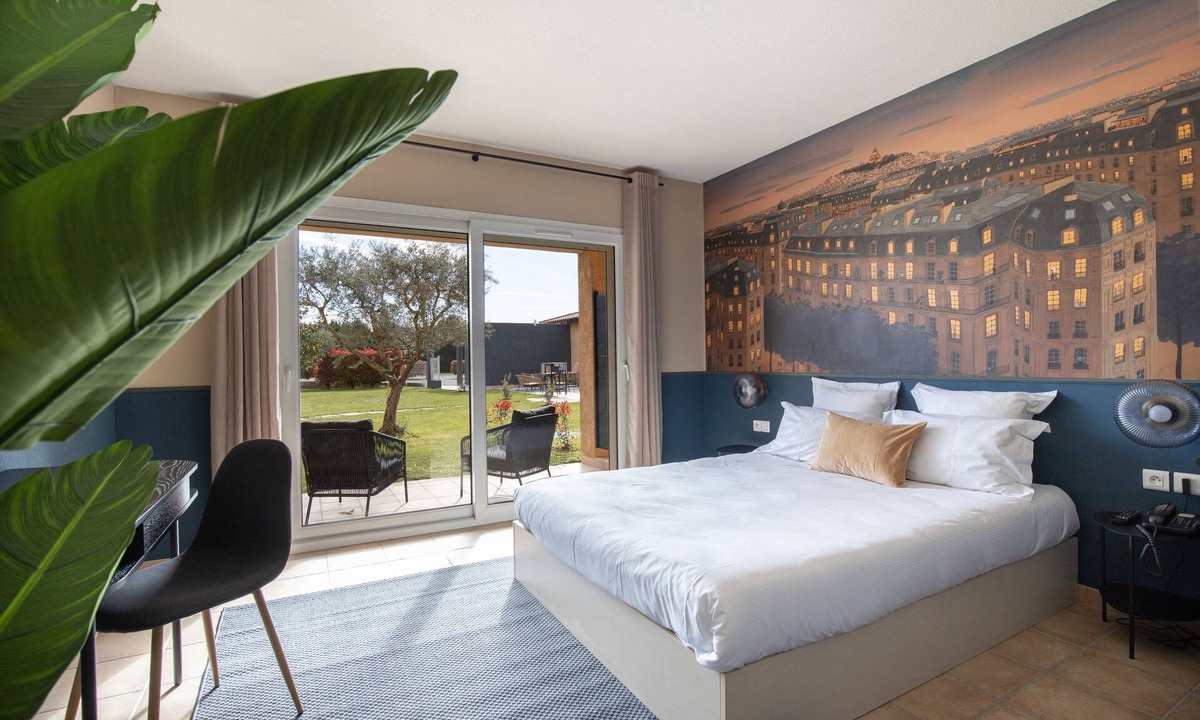 Pernes-les-Fontaines Hotel | Hôtel la Perna