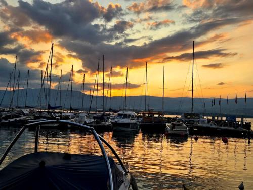 Yvoire Hotel | Hôtel La Riviera Victoria