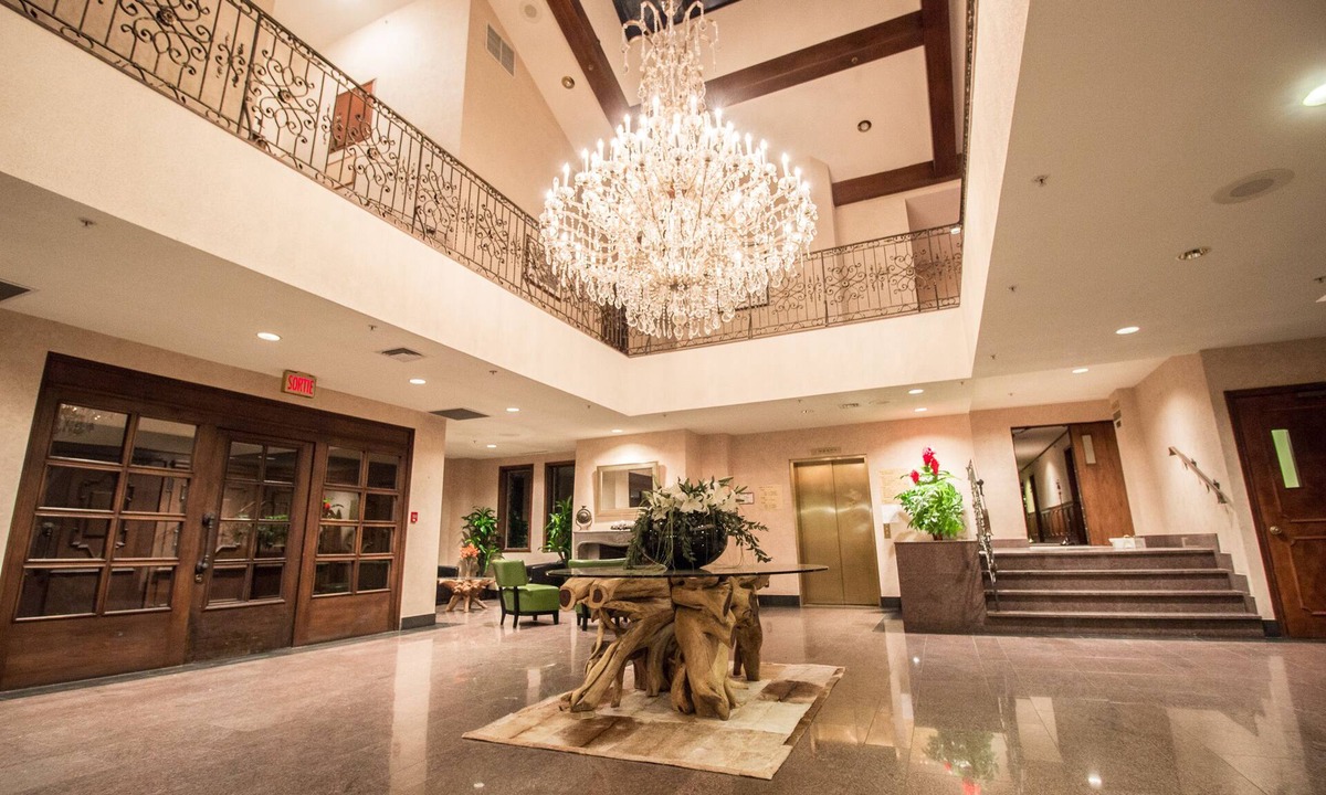 Pine Hill Hotel | Hôtel Lac Carling Golf & Spa