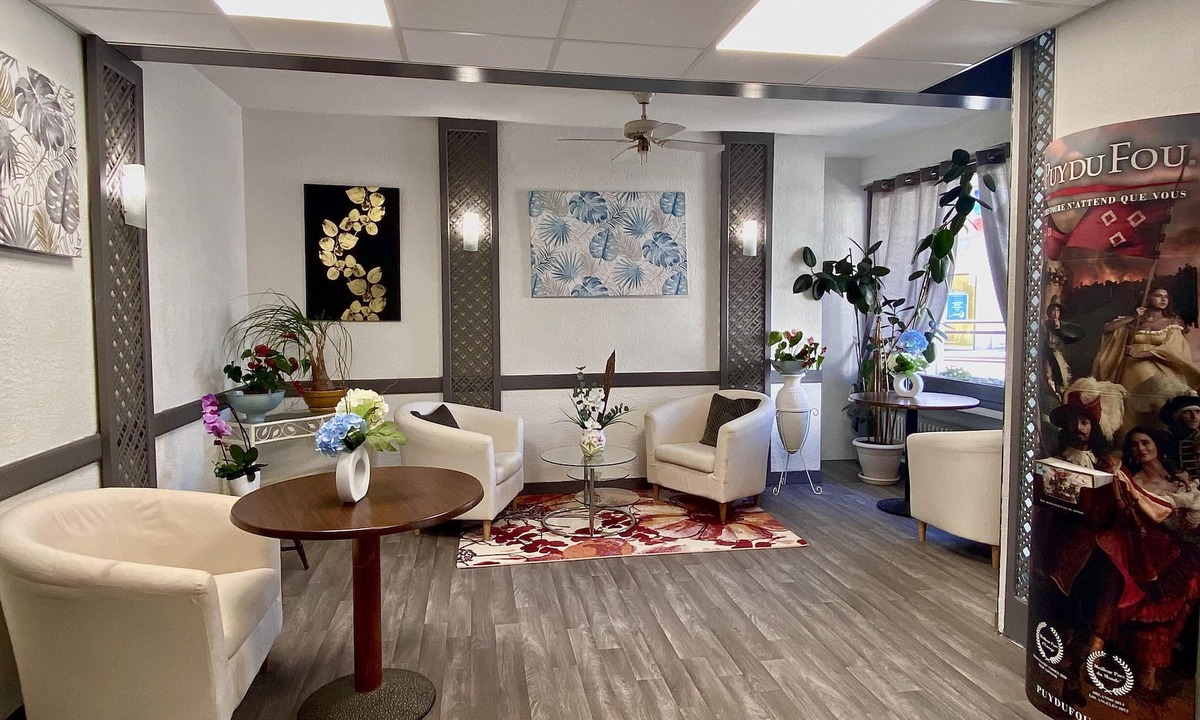 Les Herbiers Hotel | Hôtel Le Centre