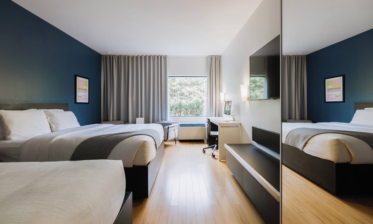 Saint Hyacinthe Hotel | Hôtel Le Dauphin Saint-Hyacinthe