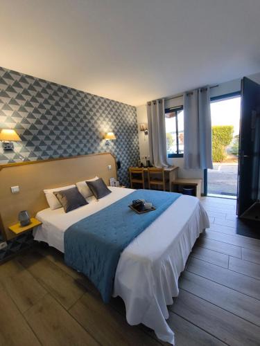 Onet-le-Chateau Hotel | Hôtel Le Laury's-hôtel calme proche de Rodez avec parking privé gratuit