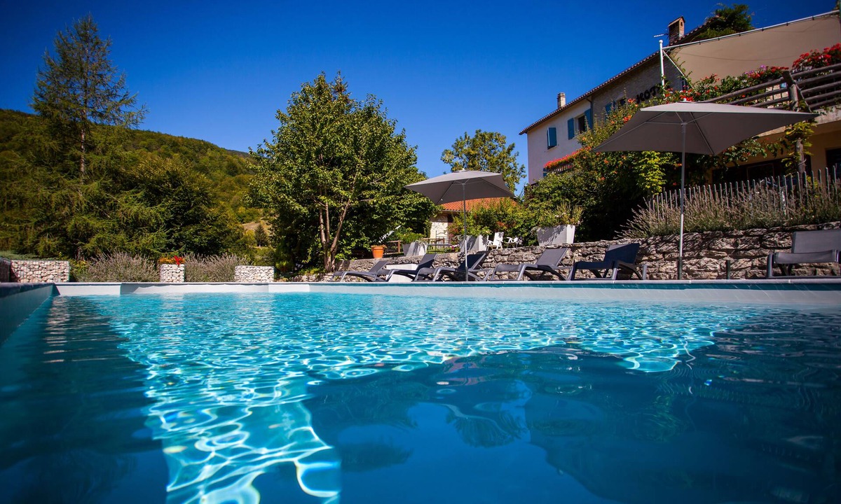 Rencurel Hotel | Hôtel le Marronnier