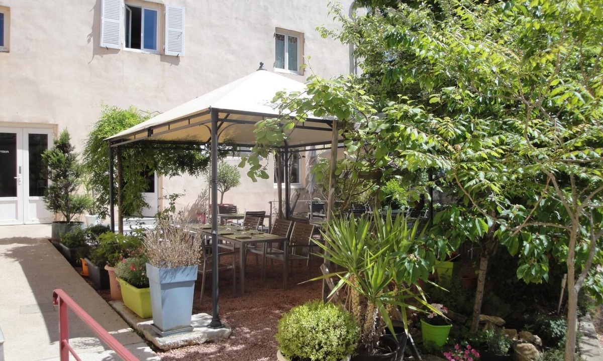 Tramayes Hotel | Hôtel Le Marronnier