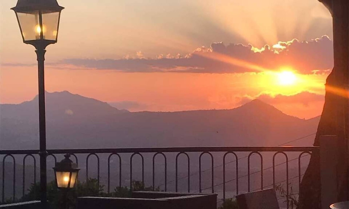 Belgodere Hotel | Hôtel Le Niobel