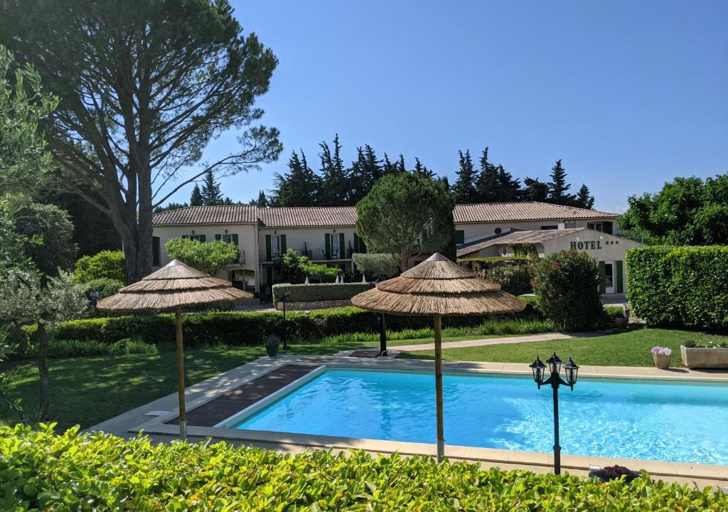 Vacqueyras Hotel | Hôtel Le Pradet