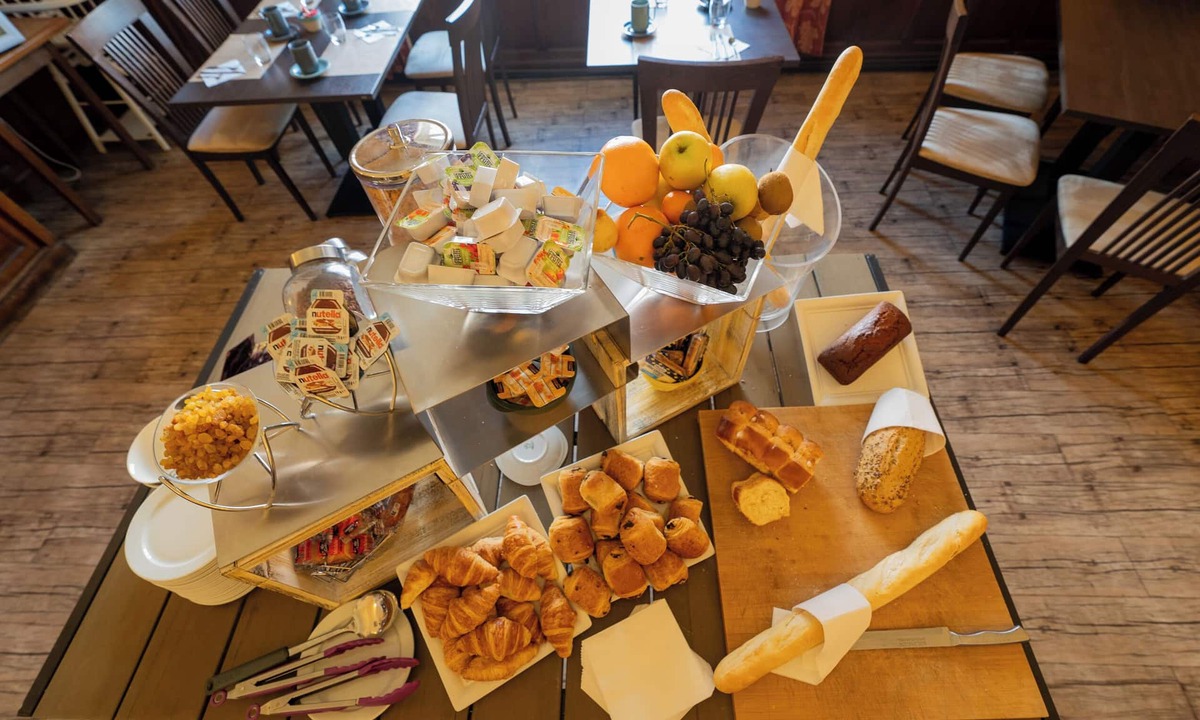 Digoin Hotel | Hôtel Le Relais Du Canalou