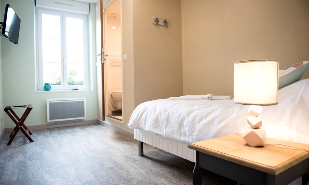 Vervins Hotel | Hôtel Le Relais Fleuri