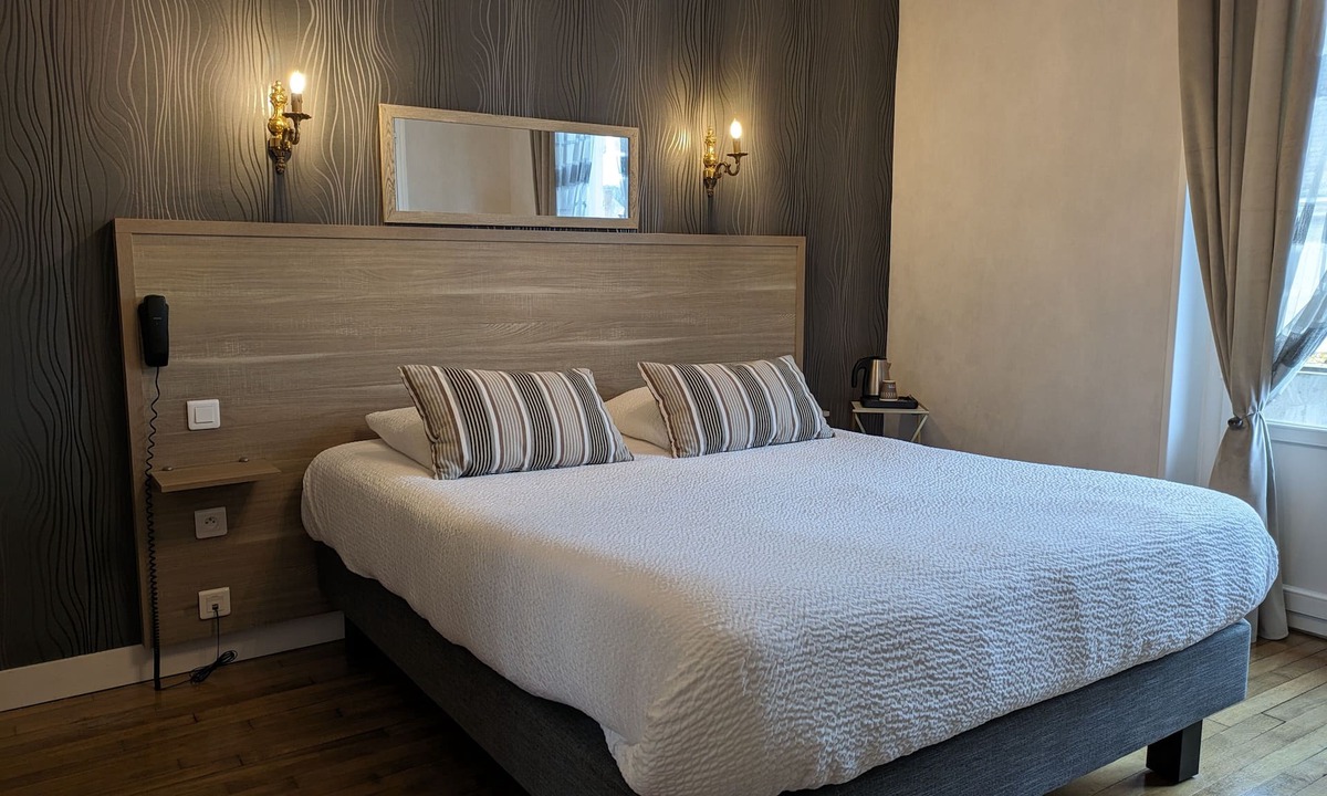 Mont-pres-Chambord Hotel | Hôtel Le Saint Florent