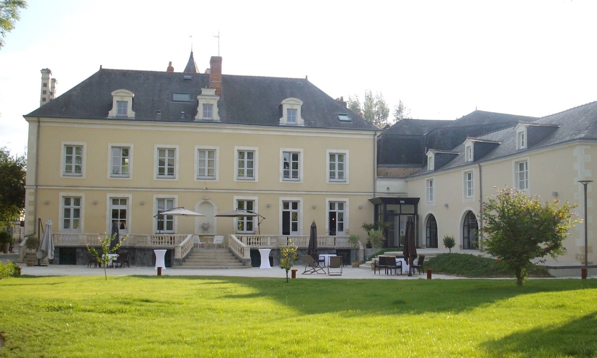 Sable-sur-Sarthe Hotel | Hôtel Le Saint Martin