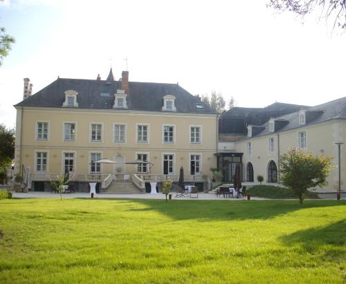 Sable-sur-Sarthe Hotel | Hôtel Le Saint Martin