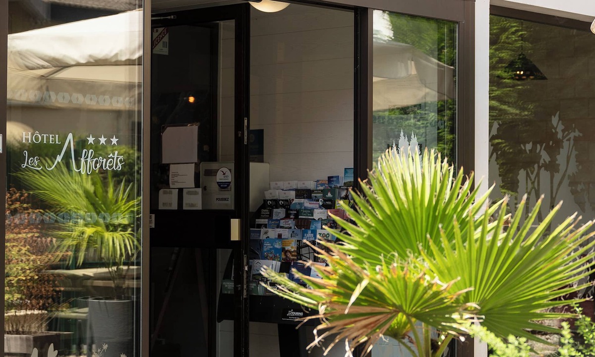 La Roche-sur-Foron Hotel | Hôtel Les Afforêts