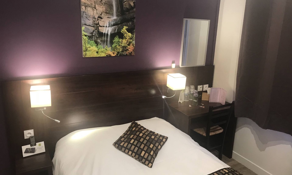 Les Andelys Hotel | Hôtel les Iris