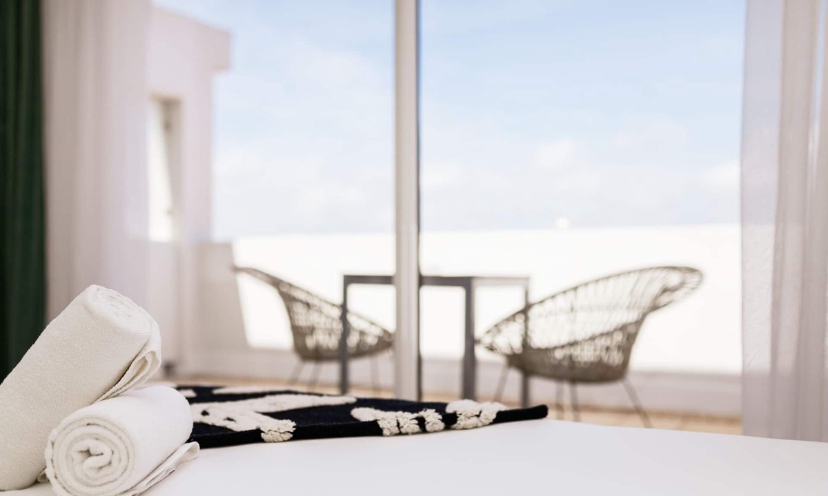Le Grand Large Hotel | Hôtel Les Sables - Urban Style - by Logis Hotels