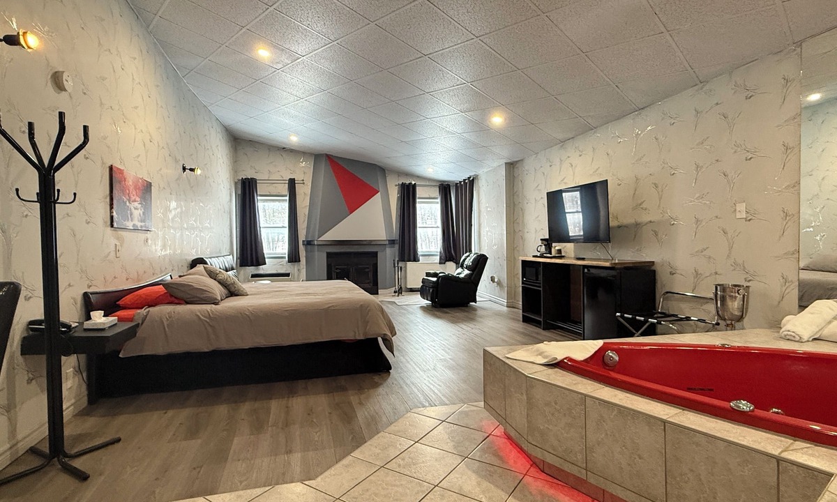 Sherbrooke Hotel | Hôtel Motel La Marquise