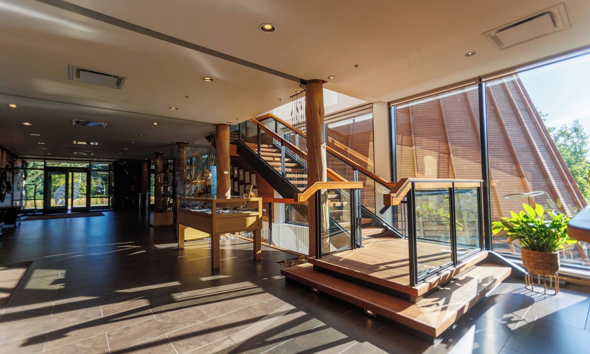 Village-des-Hurons Hotel | Hôtel-Musée Premières Nations