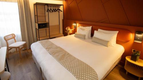 Saint-Marcel Hotel | Hôtel Nell - Axelle - Maison Tassoni