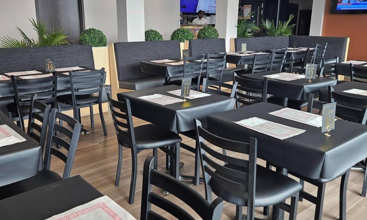 Saint-Leonard Hotel | Hôtel Newstar Montréal