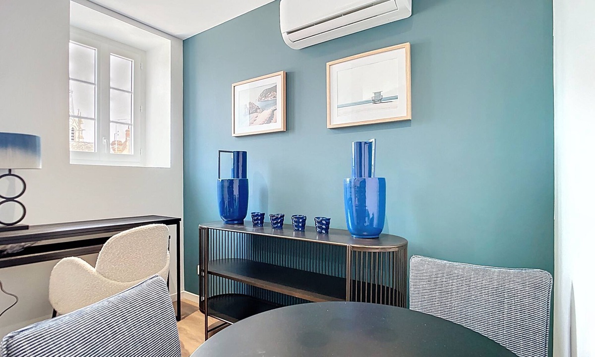 Montargis Apartment | Hôtel Particulier - Suite Venise du Gâtinais