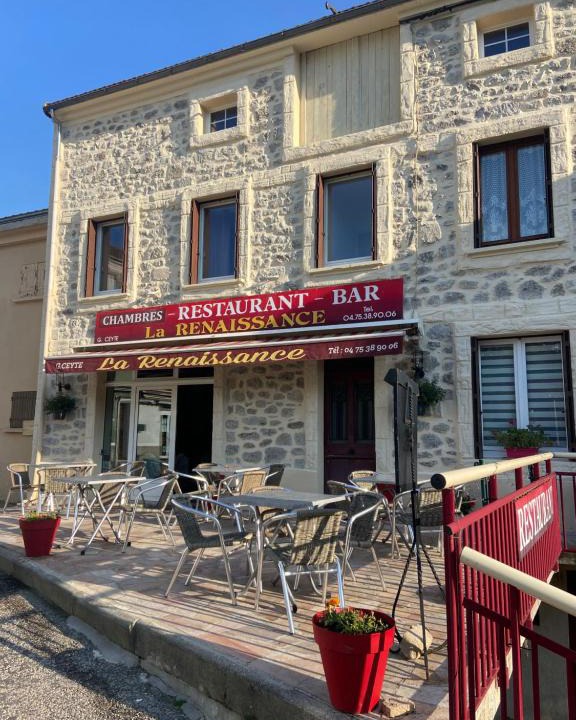 Saint-Cirgues-en-Montagne Hotel | Hôtel Restaurant La Renaissance