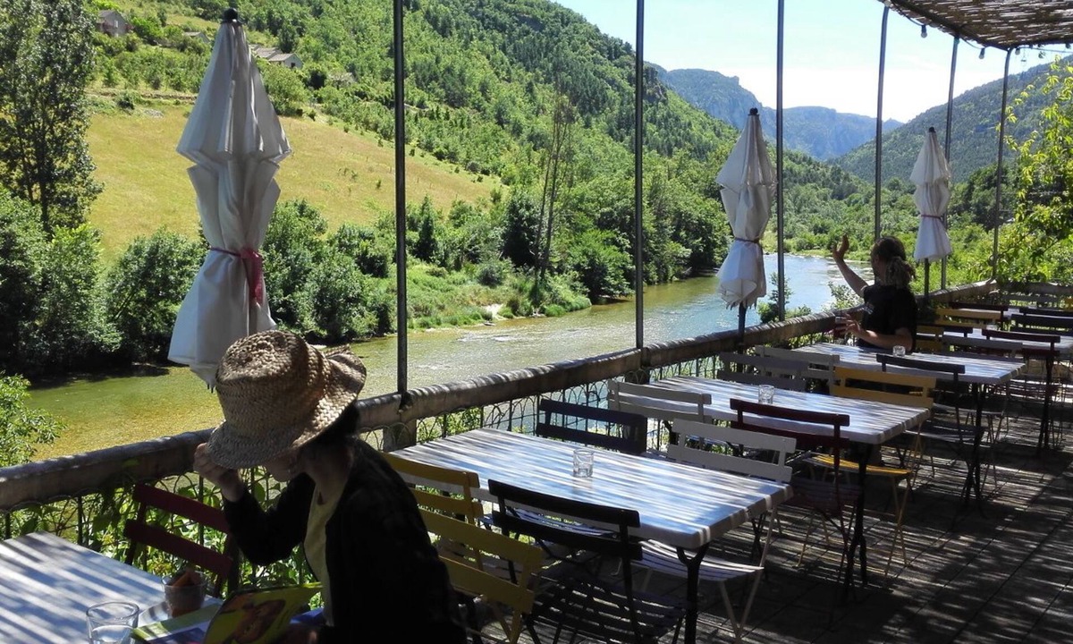 Massegros Causses Gorges Hotel | Hôtel Restaurant Le Parisien