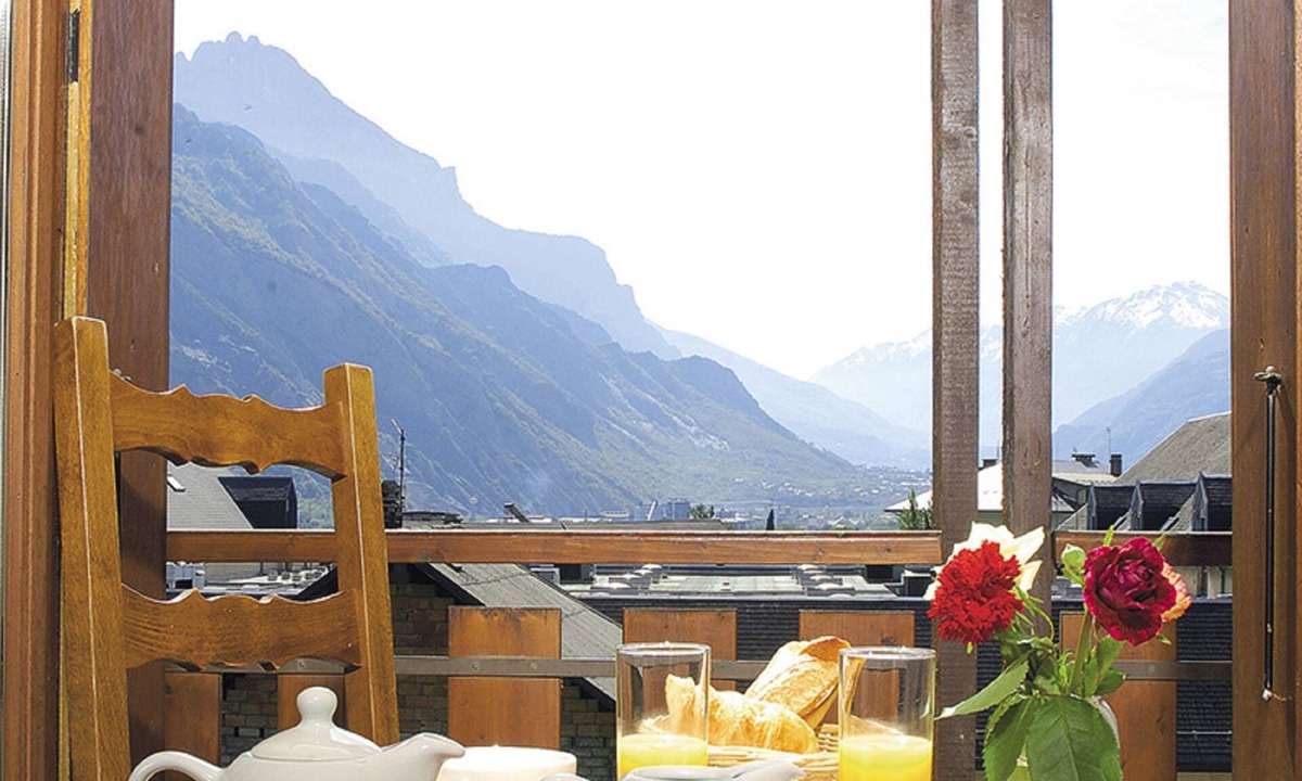 Saint-Jean-de-Maurienne Hotel | Hôtel Restaurant du Nord