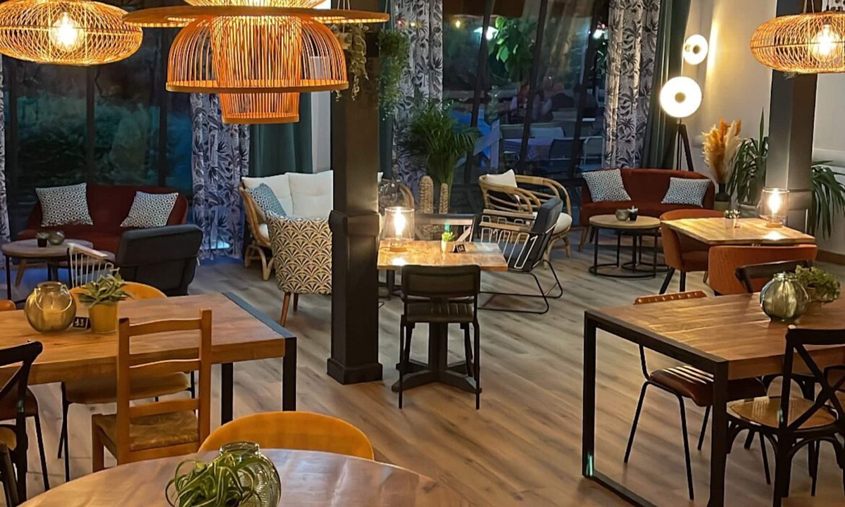 Quincie-en-Beaujolais Hotel | Hôtel Restaurant Le Mont Brouilly